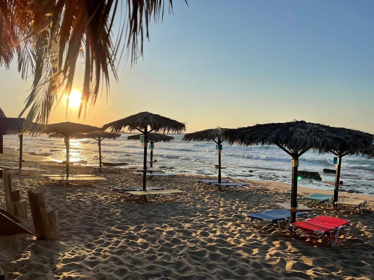 Stavrós Cathrin Beach Apartments מראה חיצוני תמונה